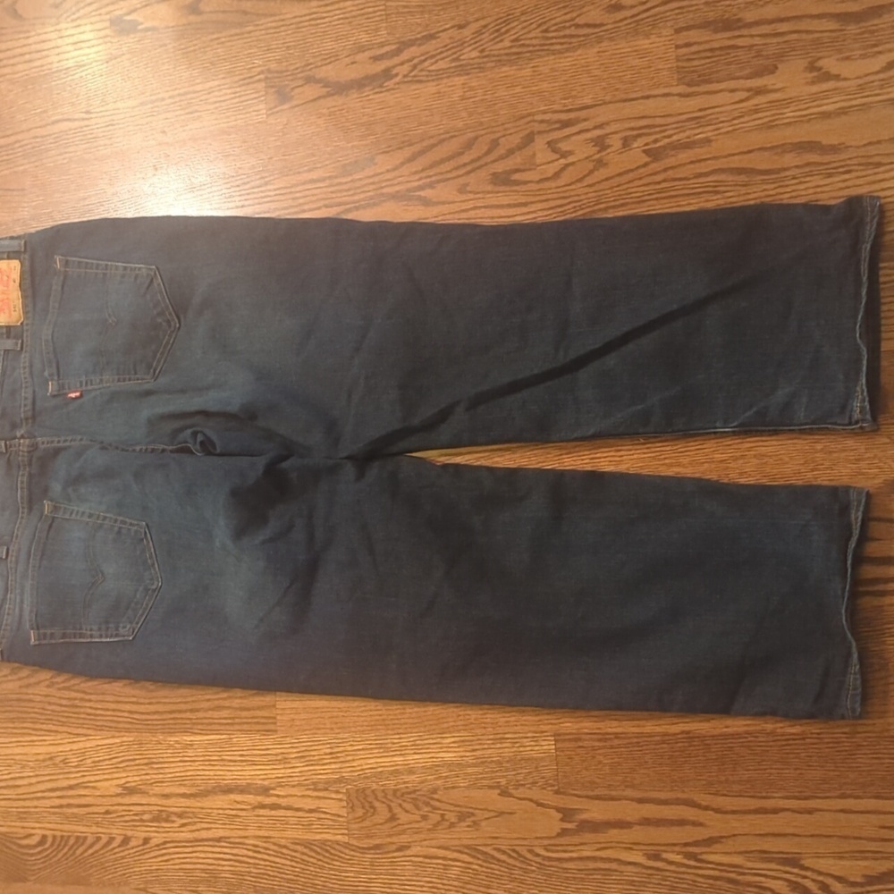 Levi' 541 Vintage Wash Dark Blue Relaxed Fit Casual Denim Jeans W40 L32 - Picture 5 of 9